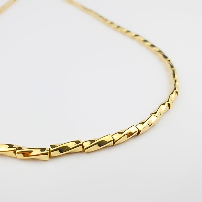 Colar Luiza Torcido Dourado 60cm