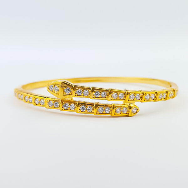 Bracelete  Isis Dourada com Zircônias