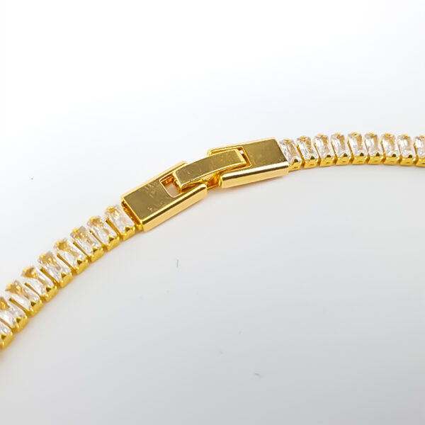 Colar Riviera de Zircônias Baguette Dourada - Imagem 4