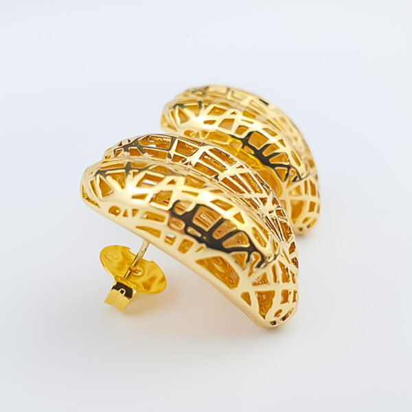 Brinco Estela meia Argola Dourado - Imagem 3