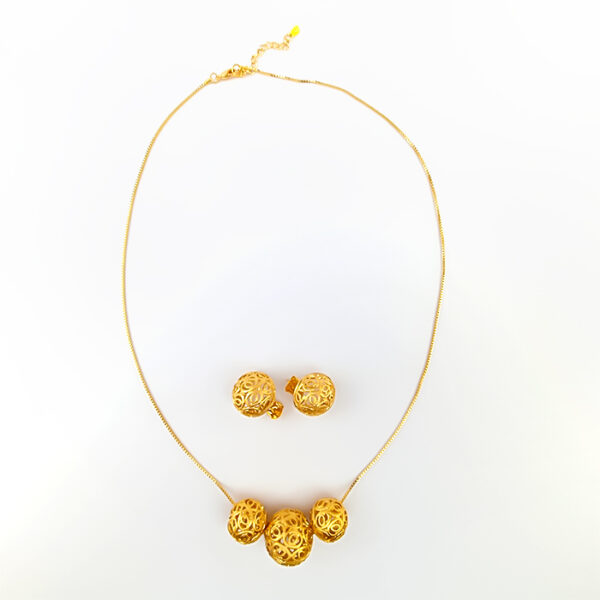 Conjunto Aurea Colar e Brincos Esferas Douradas Entrelaçadas - Imagem 6