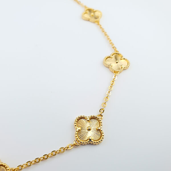 Colar Trevos da Sorte em Dourado - Imagem 4